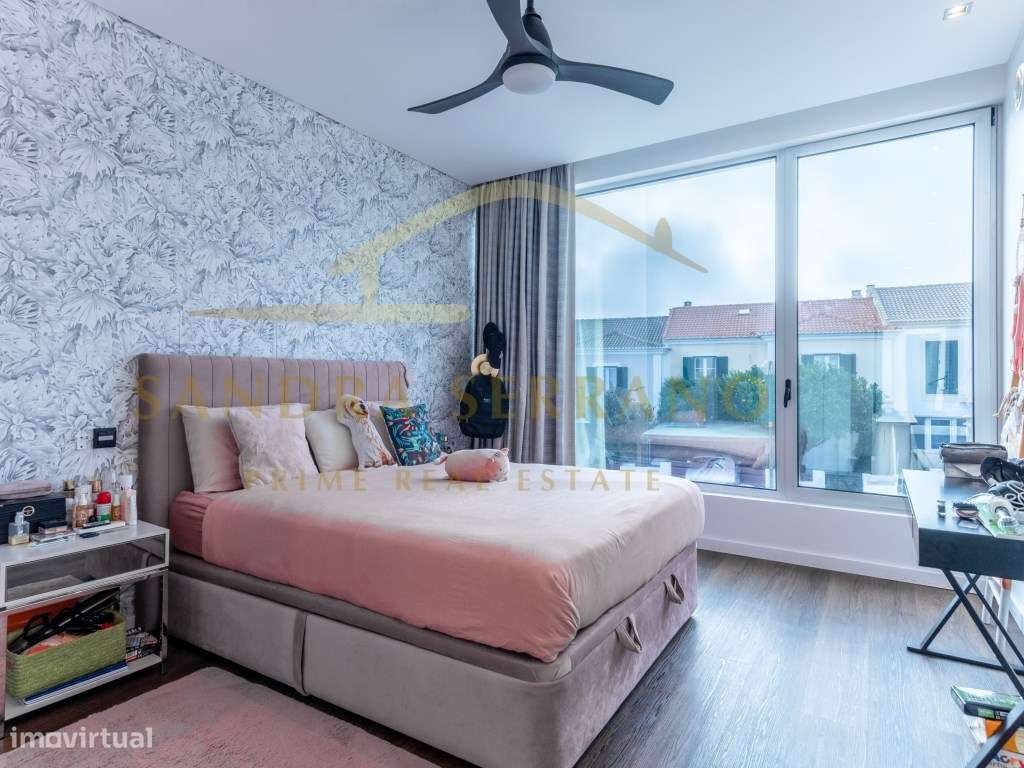 Moradia de arquitetura contemporânea com 5 Suítes-56