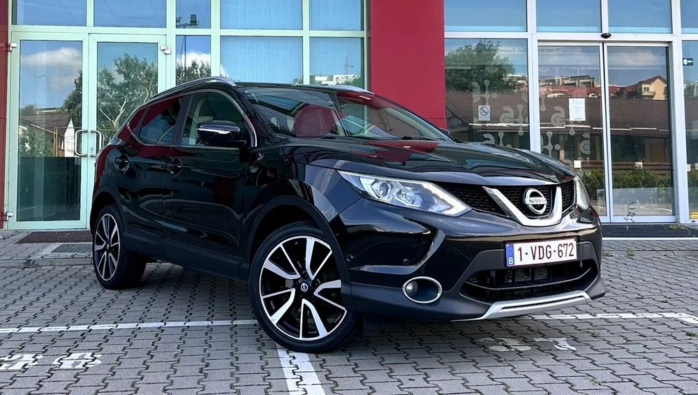 Nissan Qashqai 1.6 DCI Xtronic TEKNA 2015