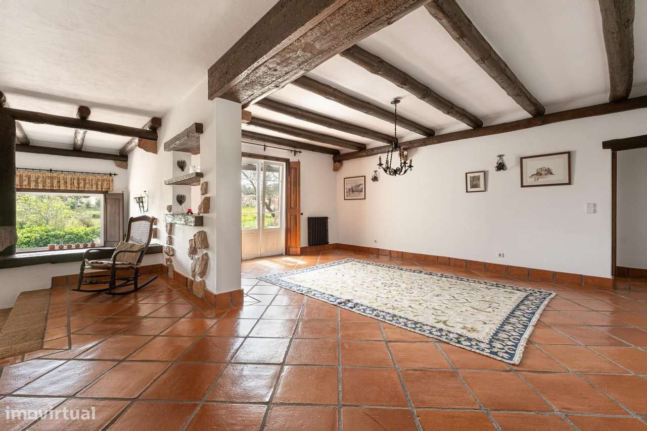 Moradia Isolada T6 com piscina, Loures - Grande imagem: 2/49