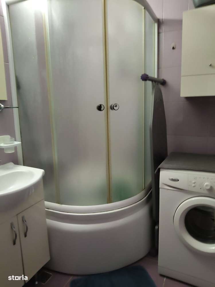 intre costin georgian si mega mall zona Titan  Diham - Imagine principală: 5/13