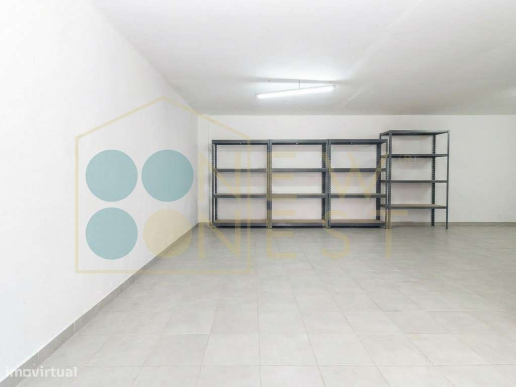 Moradia T4 com piscina e garagem nas Manteigadas | Setúbal-49