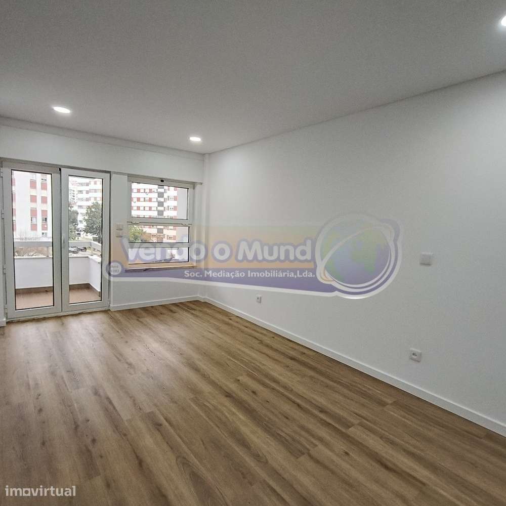 Apartamento T3 na Póvoa de Santa Iria (PSI028)-21