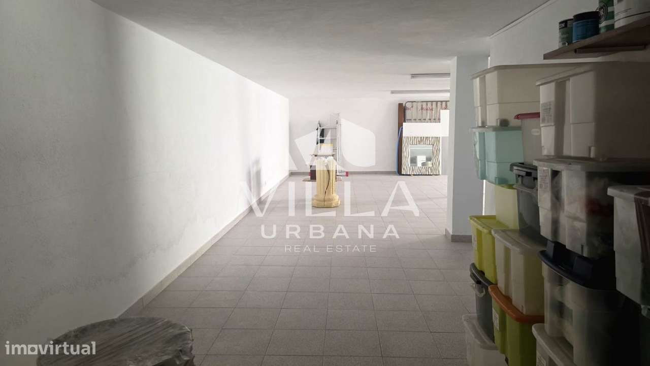 Moradia Isolada T4 com Cave, Sub-cave e Jardim | Charneca da Caparica-40