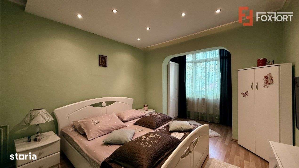 Apartament cu 4 camere, etaj 1 de inchiriat, zona Aradului - Imagine principală: 4/18