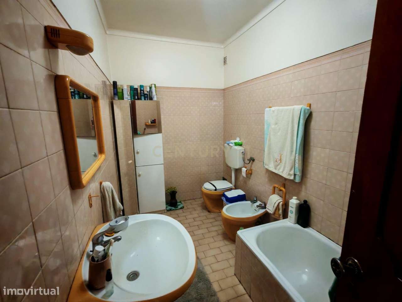 Apartamento T1 para Investimento no centro de Palmela-4