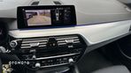 BMW Seria 5 530i xDrive Touring M Sport Edition - 24