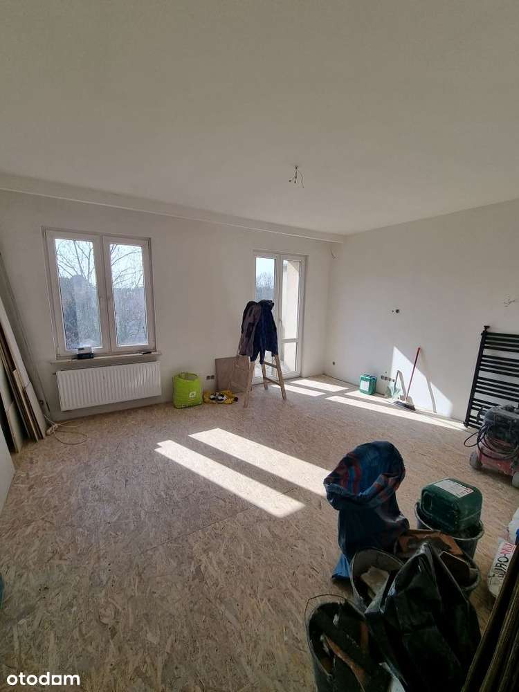 trzy pokoje, balkon, po generalnym remoncie, Aleja-7