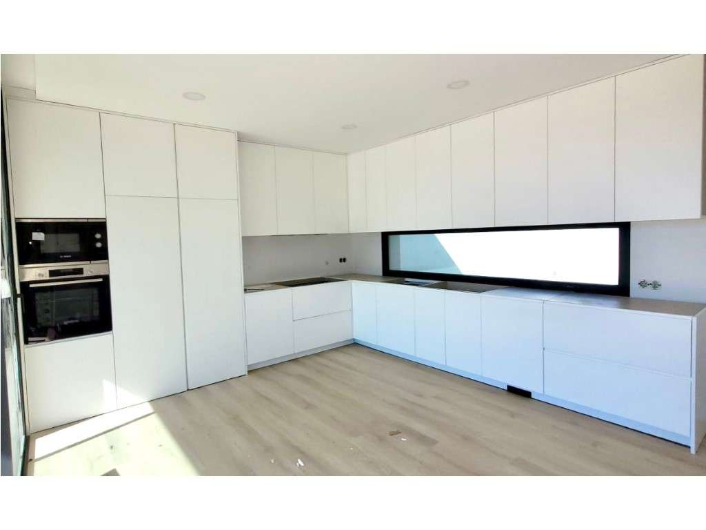 Moradia T4 em construção a poucos minutos de Coimbra!-15