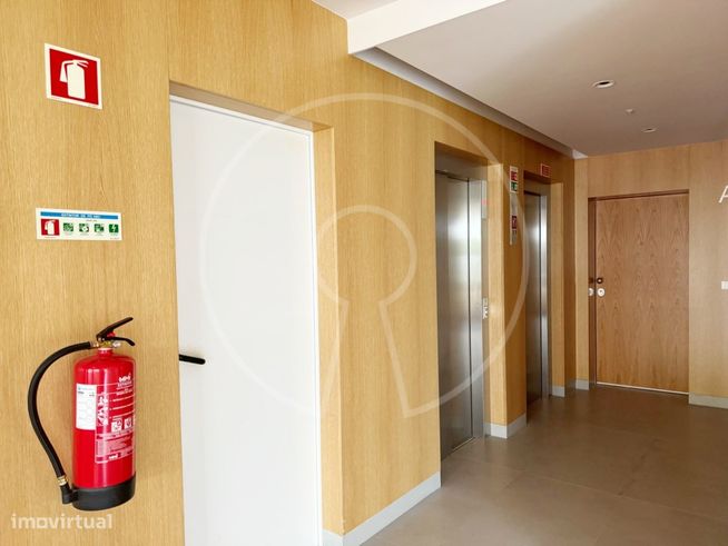 Apartamento T2 Duplex em Cascais-21