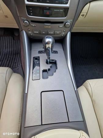 Lexus IS 250 Comfort - 6