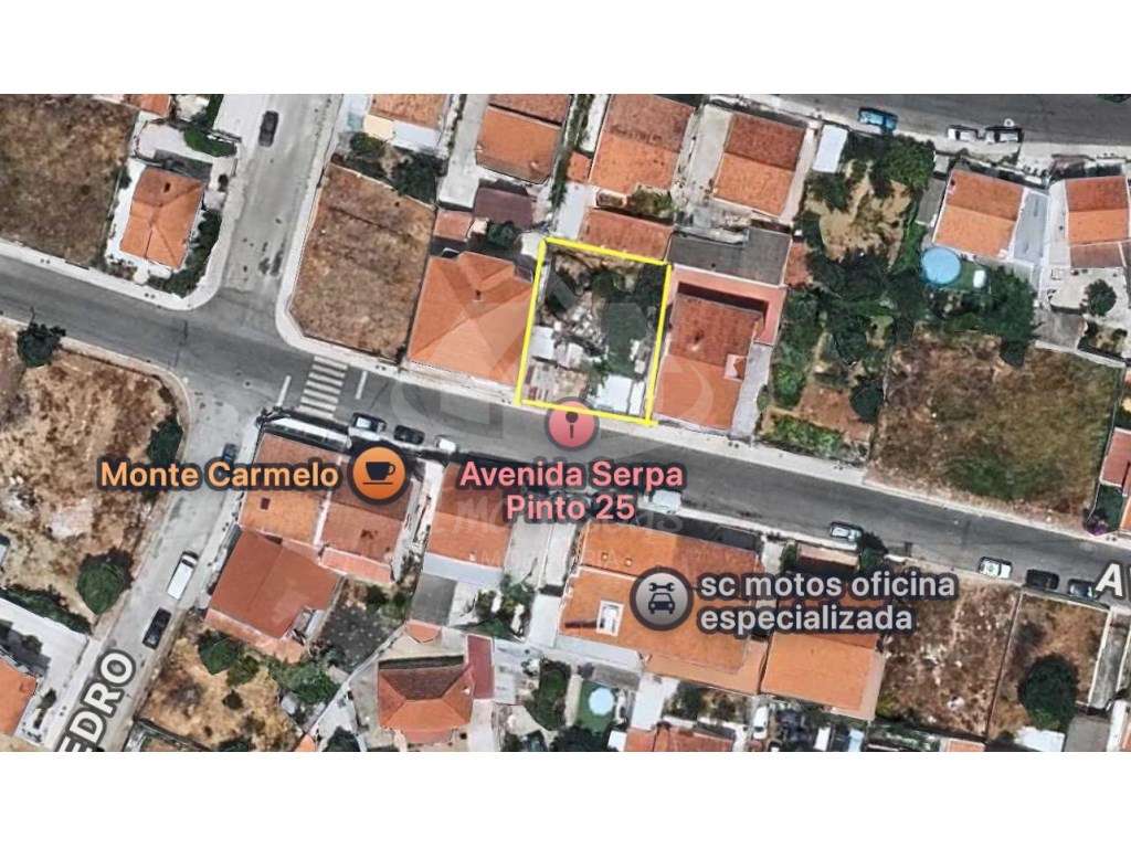 Terreno urbano com 280 m² em Santa Iria de Azóia-4