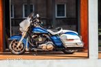 Harley-Davidson FLH Electra Glide - 17