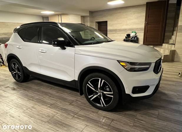 Volvo XC 40 T5 AWD Geartronic R-Design - 2