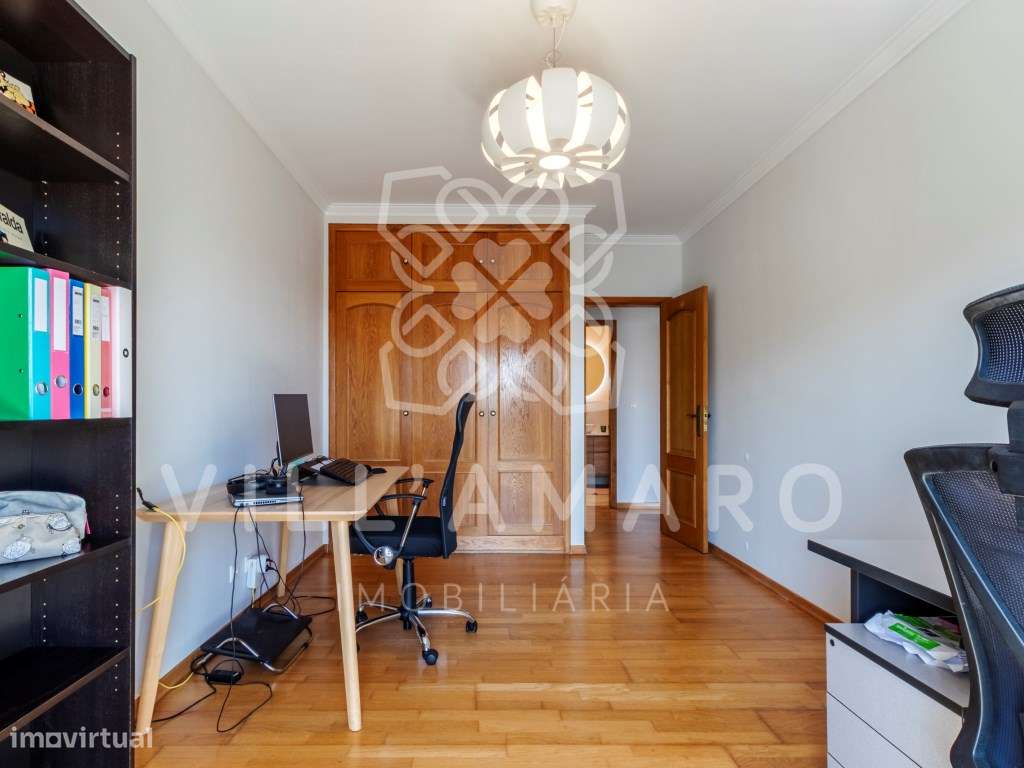 Fabuloso apartamento T3+1, centro da Venda do Pinheiro, wc remodela...-43