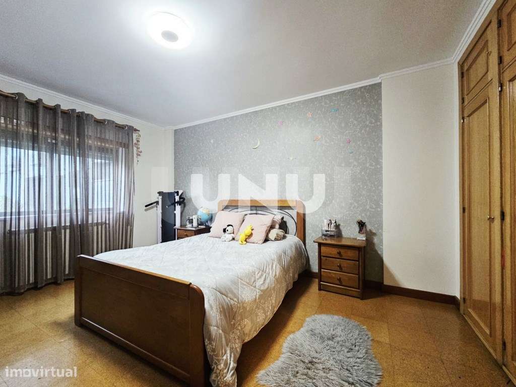 Apartamento T3 - Envolvente de Serviços-16
