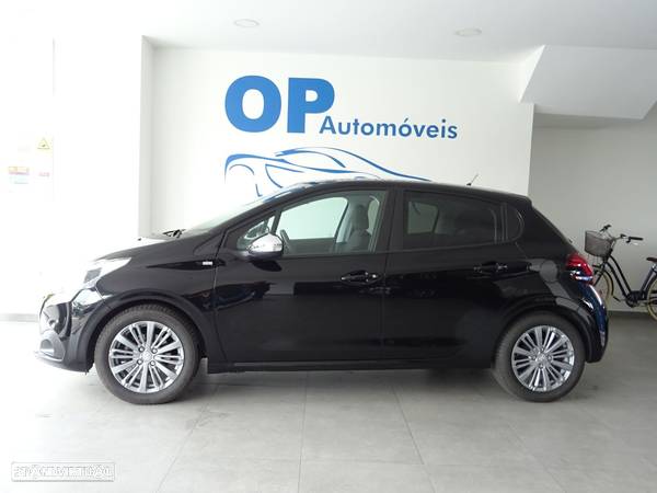 Peugeot 208 1.5 BlueHDi Signature - 3