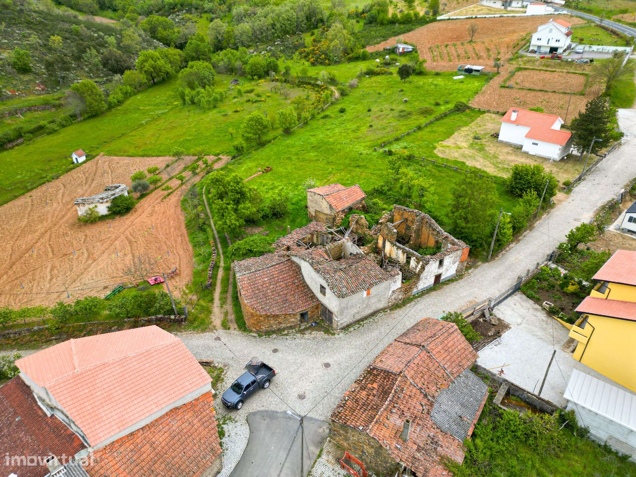 Casa para Reconstrução