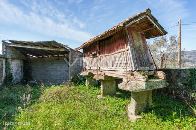 Moradia para Restaurar T2 Venda em Sande, Vilarinho, Barros e Gomide,V-32