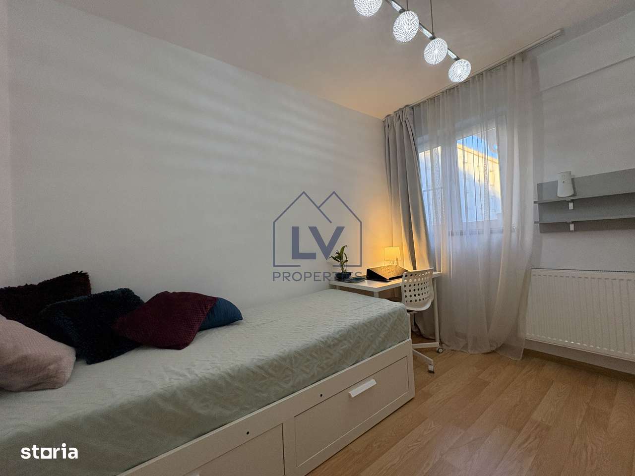INCHIRIERE APARTAMENT 3 CAMERE | ZONA FLOREASCA - Imagine principală: 5/10