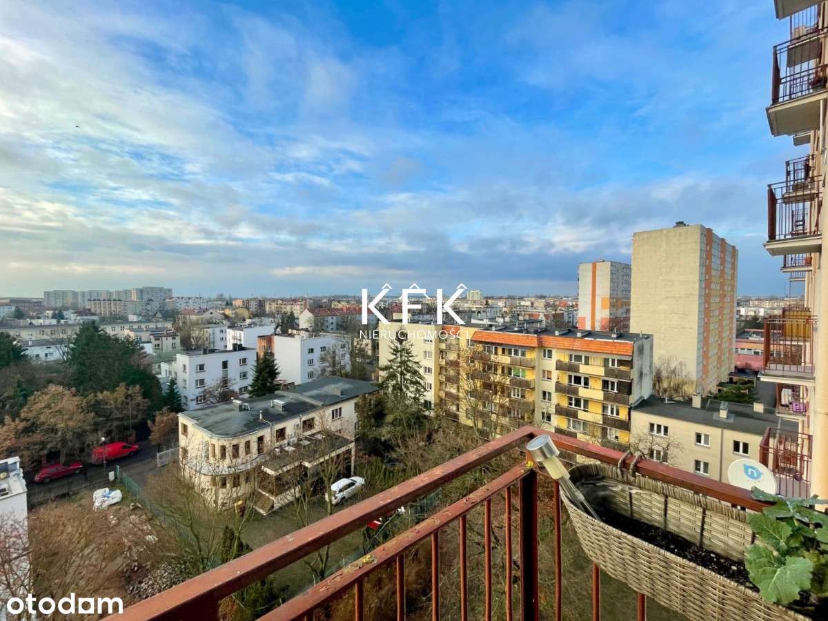 4 pokoje w Centrum Torunia z pięknym widokiem FILM-3