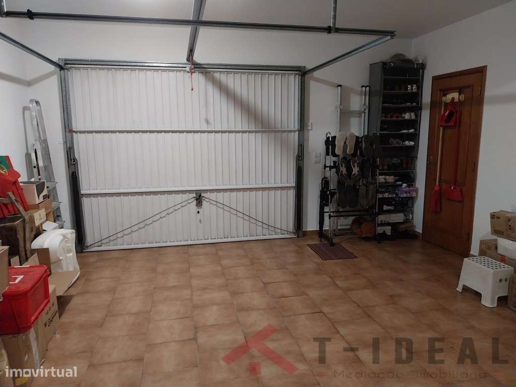 Moradia T3+1 próxima das praias-21