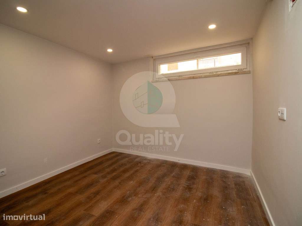 T3 remodelado no centro do Barreiro-12