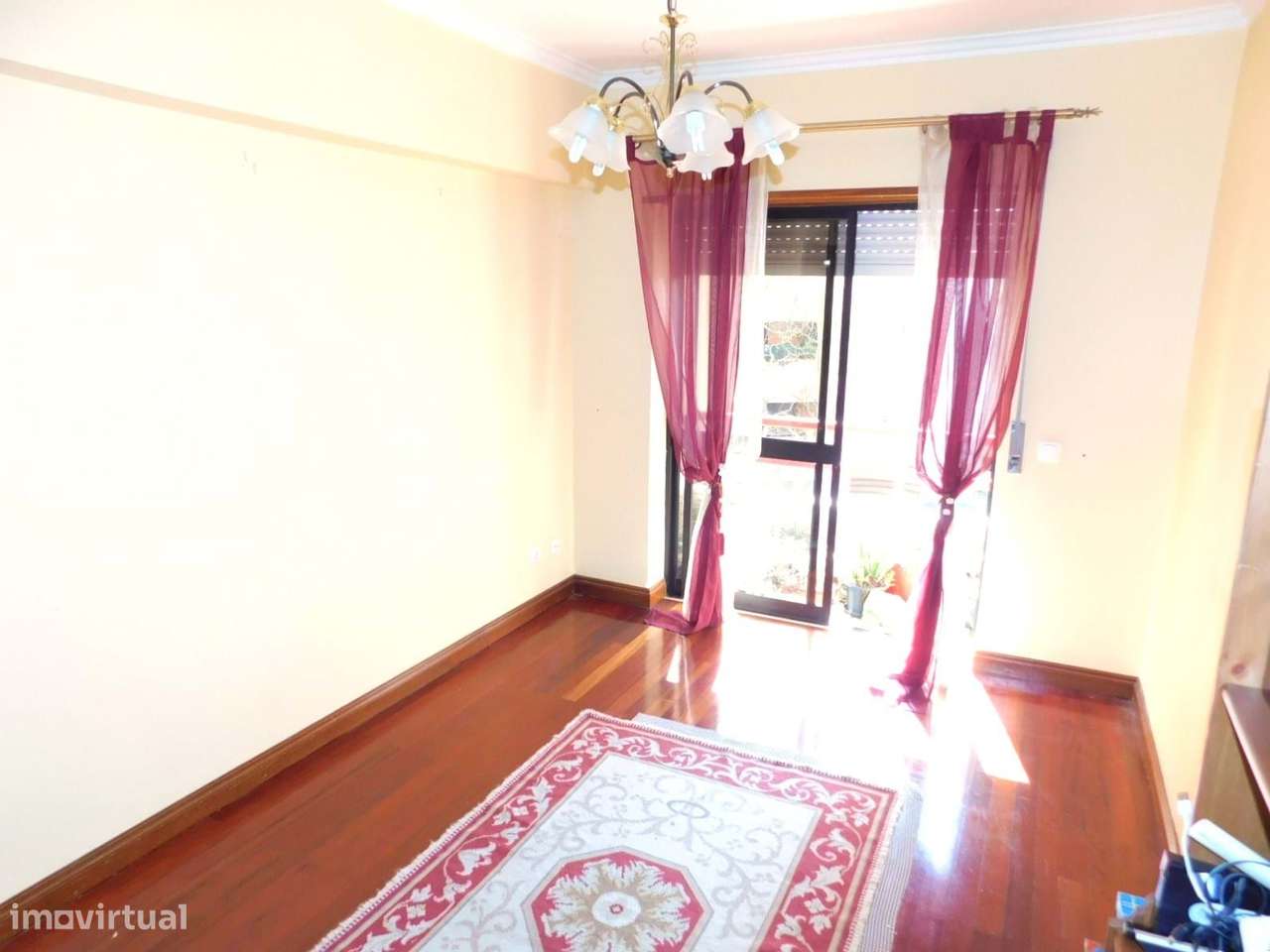 Apartamento T3 - Cascais (Guia/Bairro do Rosário)-30