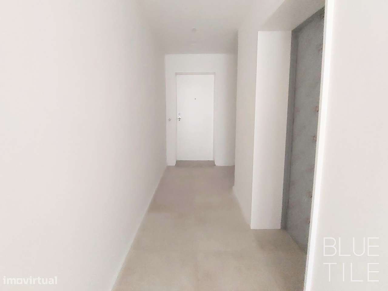 Apartamento T1 - voltado para o parque do Covelo, com lugar de garagem-23