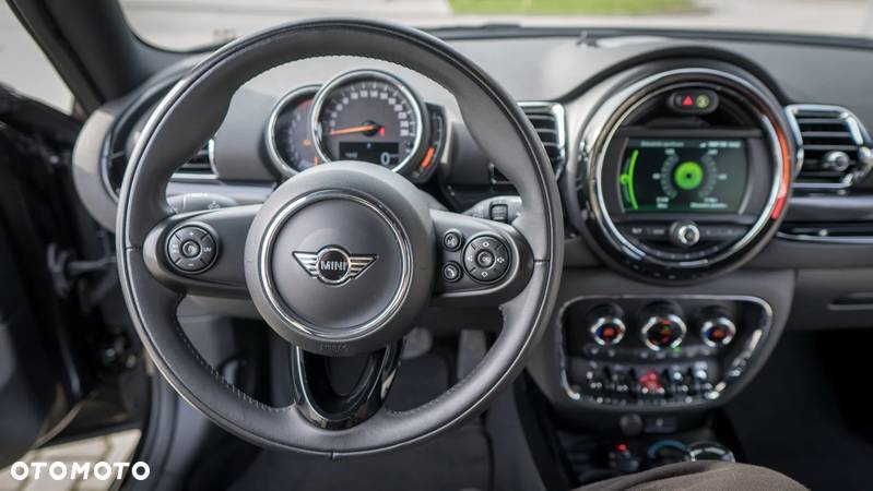 MINI Clubman Cooper Essential Trim - 34