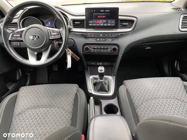 Kia Ceed 1.6 CRDi SCR S - 31