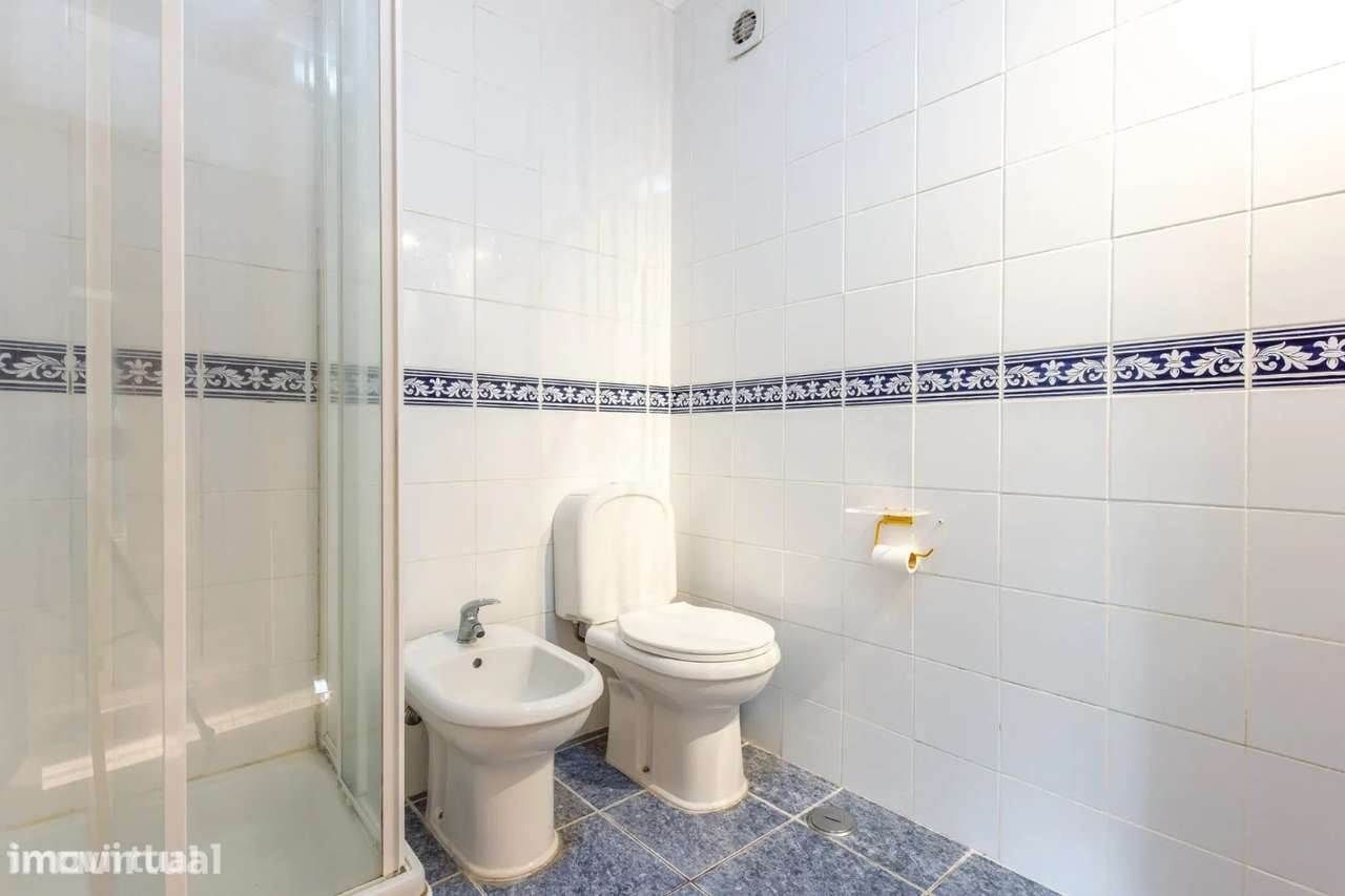 Apartamento T3 em Quinta do Anjo com Garagem-21