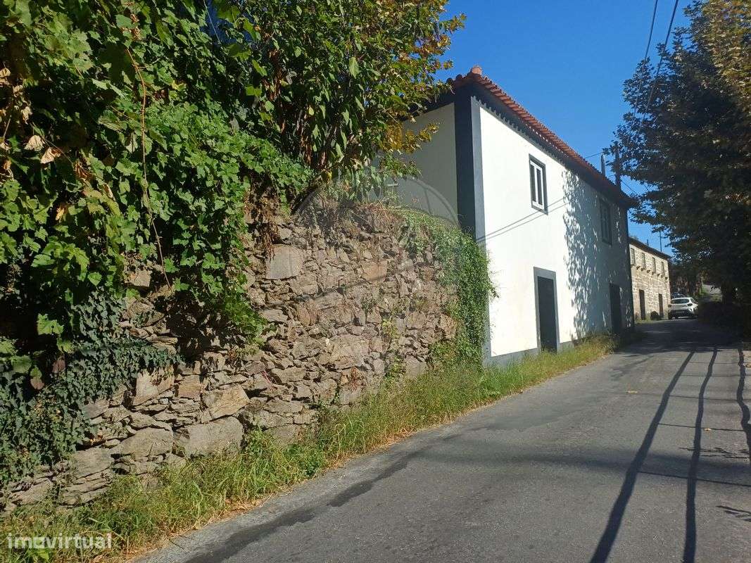 Moradia T5 para venda - Grande imagem: 4/5