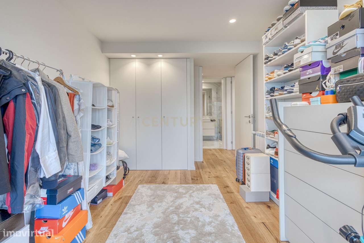 T2 Semi-Novo com varanda na Madalena-10