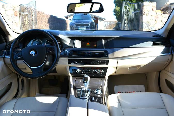 BMW Seria 5 520d xDrive Touring - 5