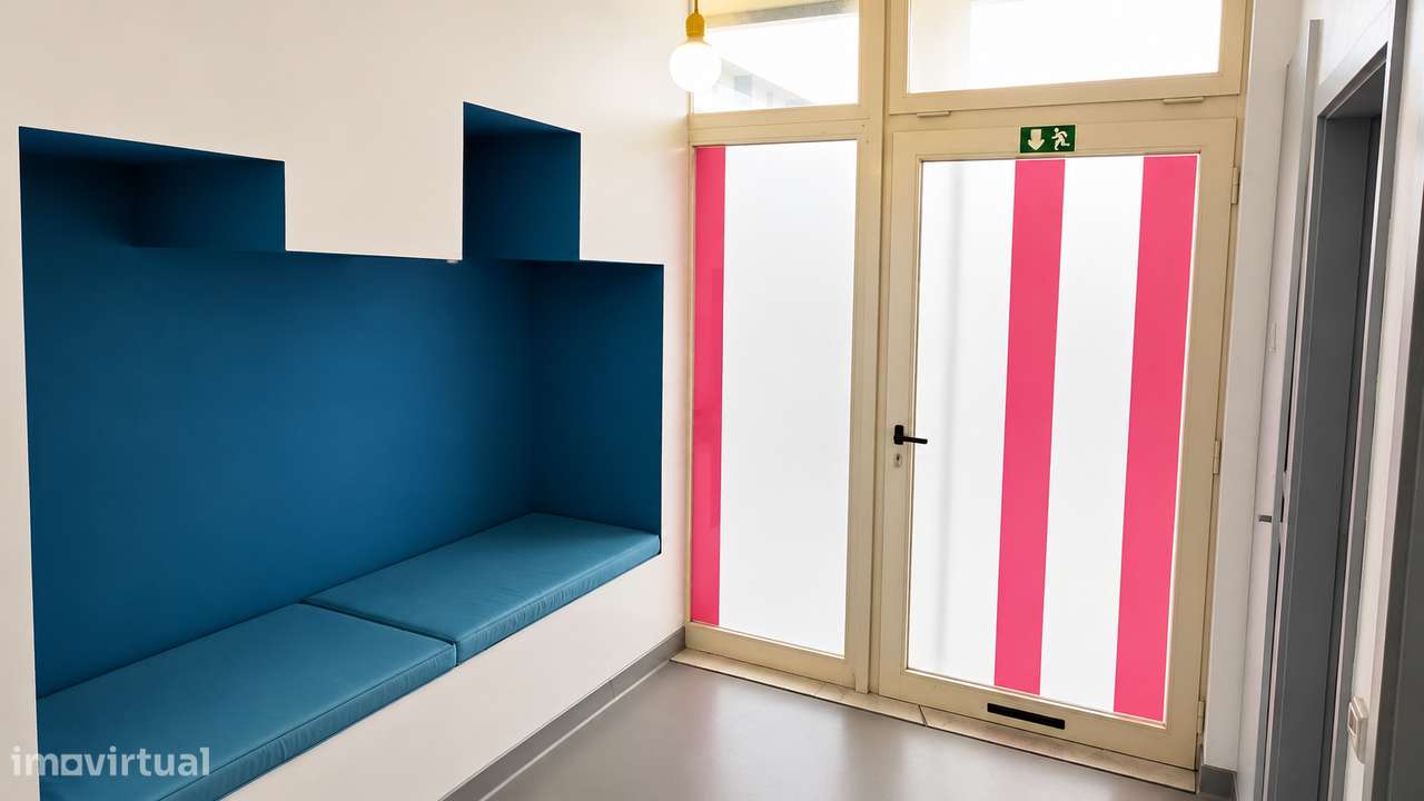 Imóvel comercial em Matosinhos com montra-3
