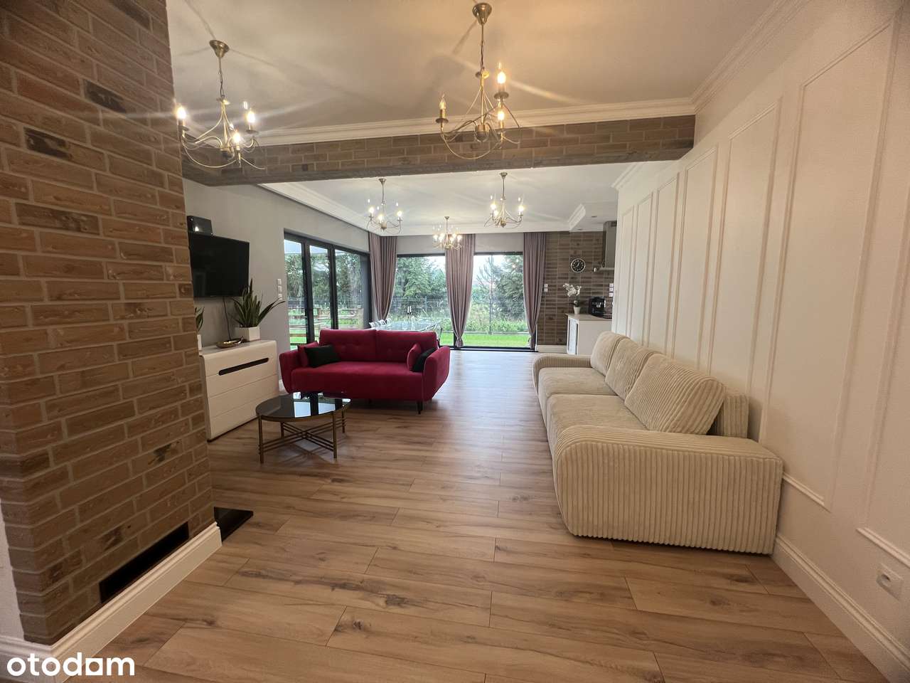 Przestronny dom z garażem i nowoczesnym wykończeniem - Pełny obrazek: 5/20