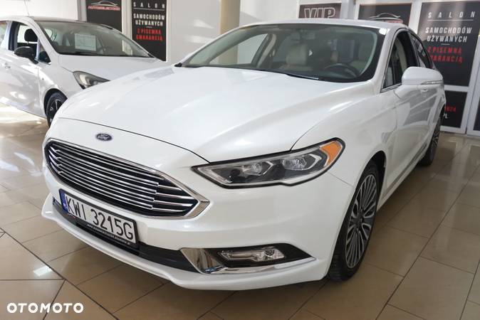 Ford Fusion 2.0 EcoBoost Titanium - 2