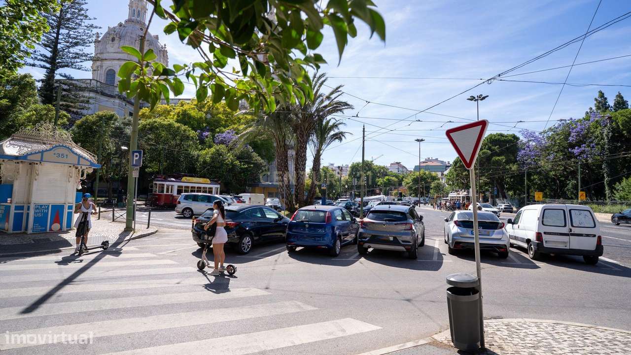 Loja Comercial para Investimento | Estrela | Lisboa-29