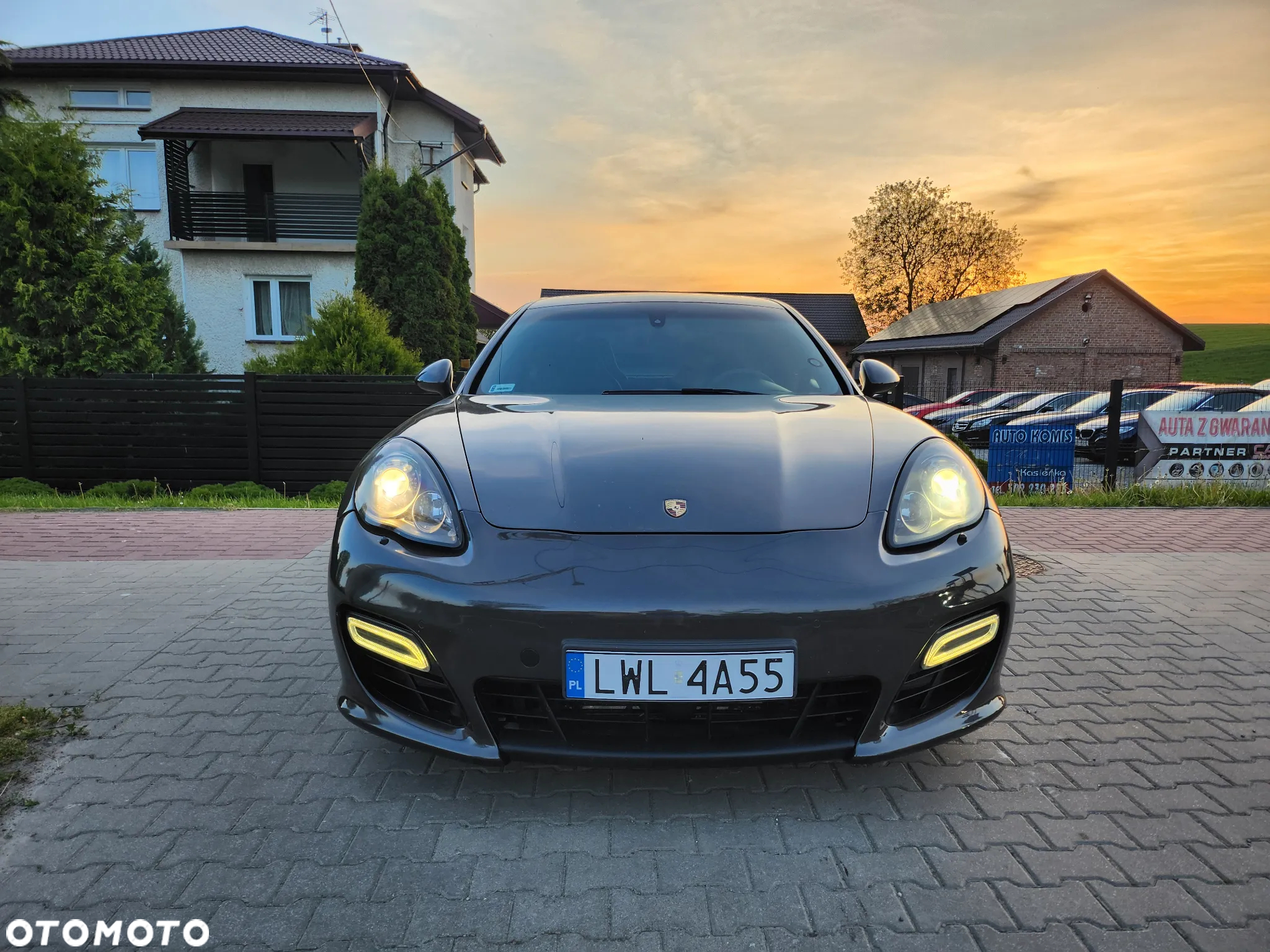 Porsche Panamera GTS PDK - 14