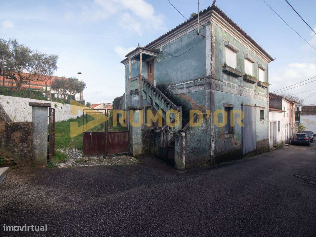 Moradia T3 para Recuperar na Atalaia - Excelente Oportunidade de In... - Grande imagem: 3/21