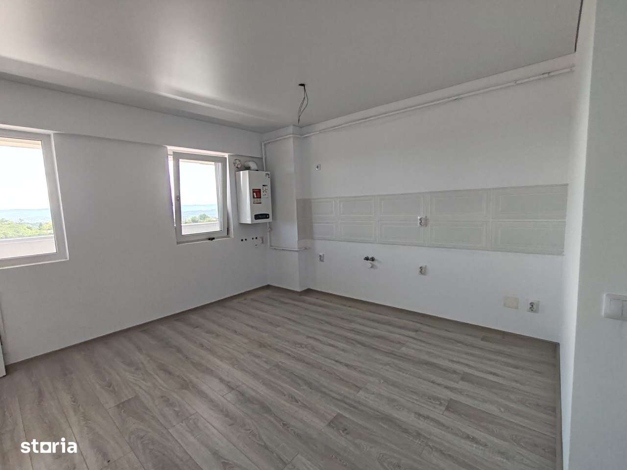 Apartament NOU 3 camere 89 mp Copou 145000 euro tva inclus-0