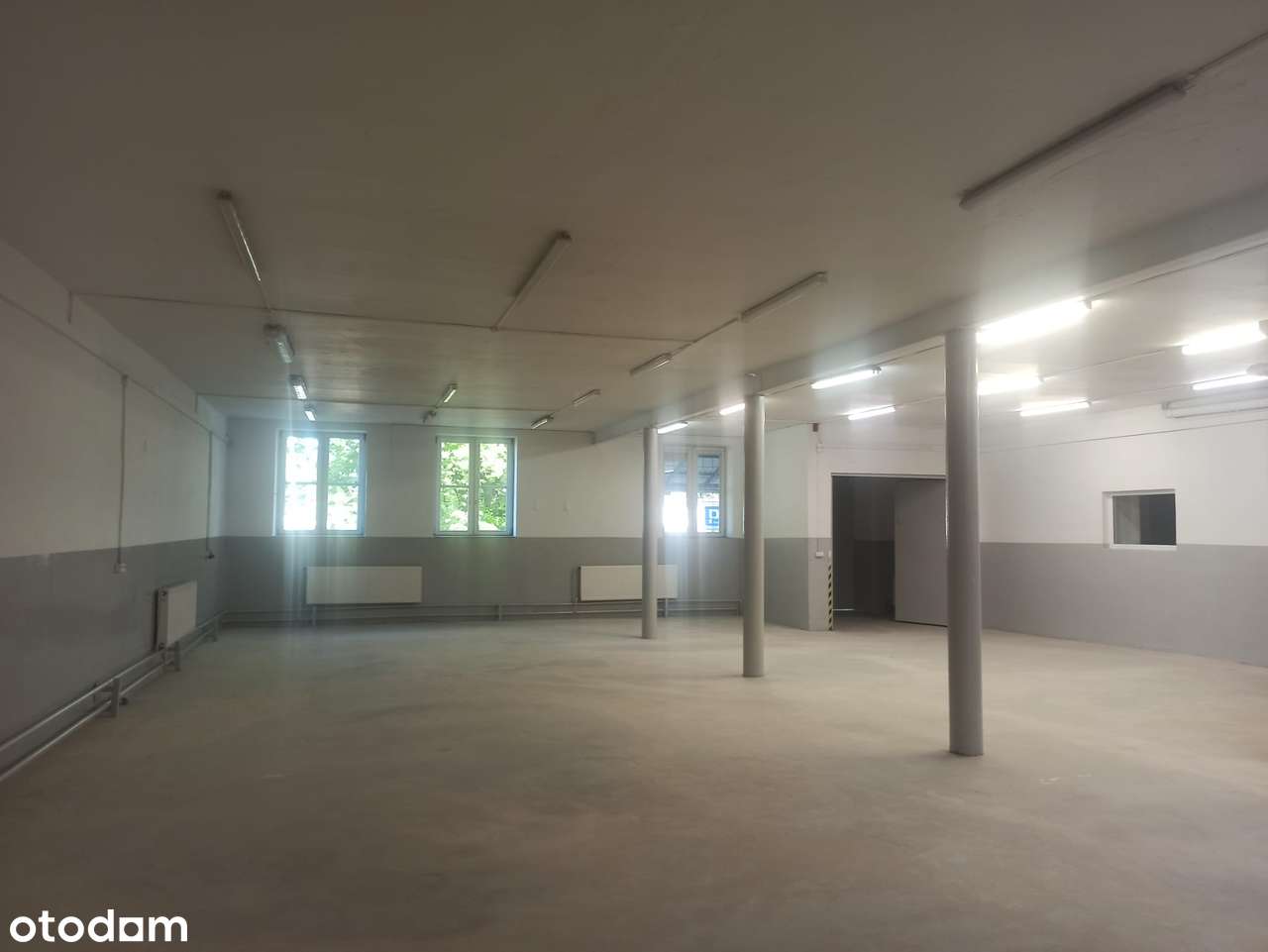 Do wynajęcia odnowiony lokal ok. 350 m2 magazyn / produkcja - Pełny obrazek: 1/6