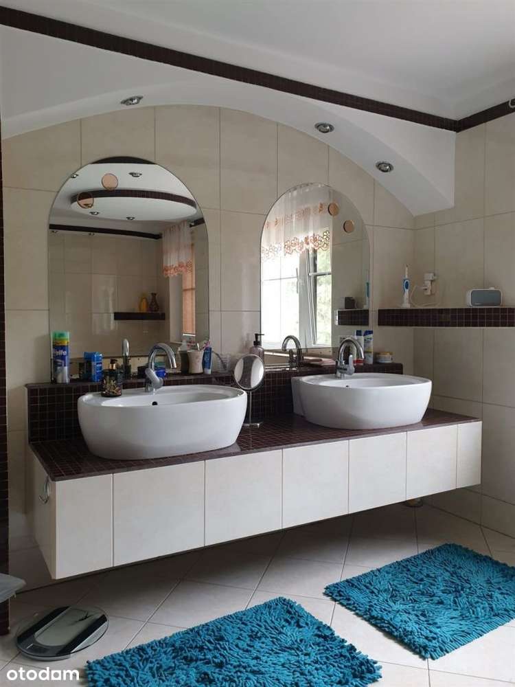 Dom przy lesie, działka ok. 3600m2-16