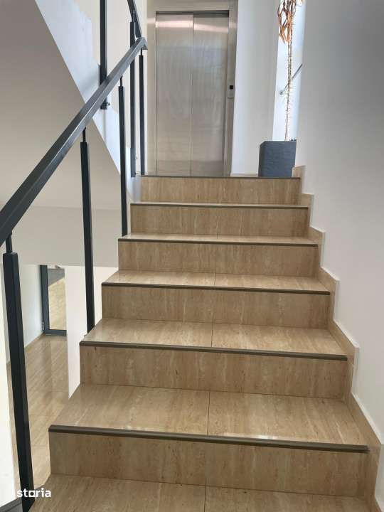 SPATIU DE INCHIRIAT TIMURI NOI-TINERETULUI - Imagine principală: 4/19