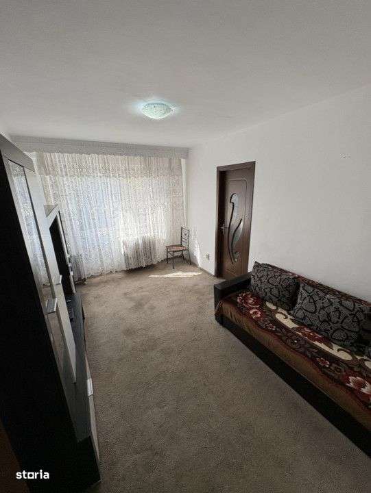 Apartament de inchiriat, insula de agrement - Imagine principală: 3/8