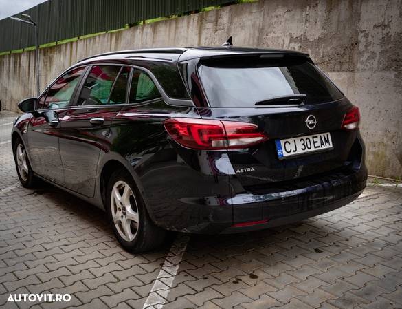 Opel Astra - 3