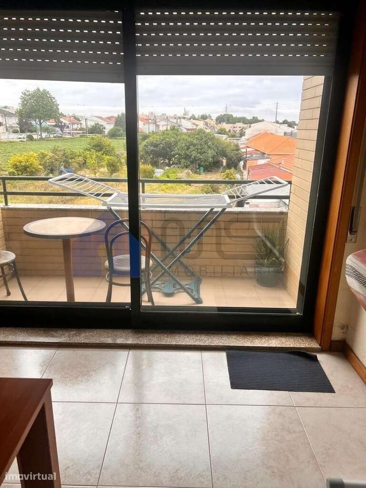 Apartamento T2+1 em Guifões | Garagem e Arrumo-11