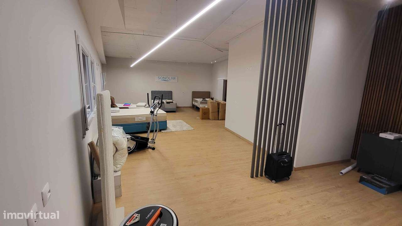 Escritório / Atelier com 70m a 500M do Shopping UBBO - Grande imagem: 5/11