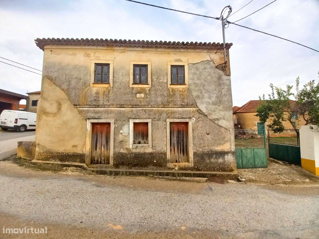 Moradia T5 para remodelar em Advagar - Santarém - Grande imagem: 5/14