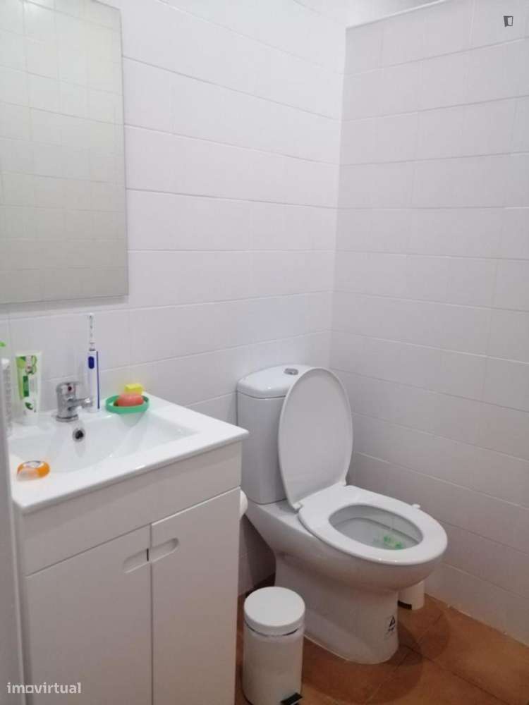 Estúdio - localizado em Marquês de Pombal Lisbon - Grande imagem: 5/5